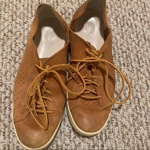Men’s Cole Haan shoes